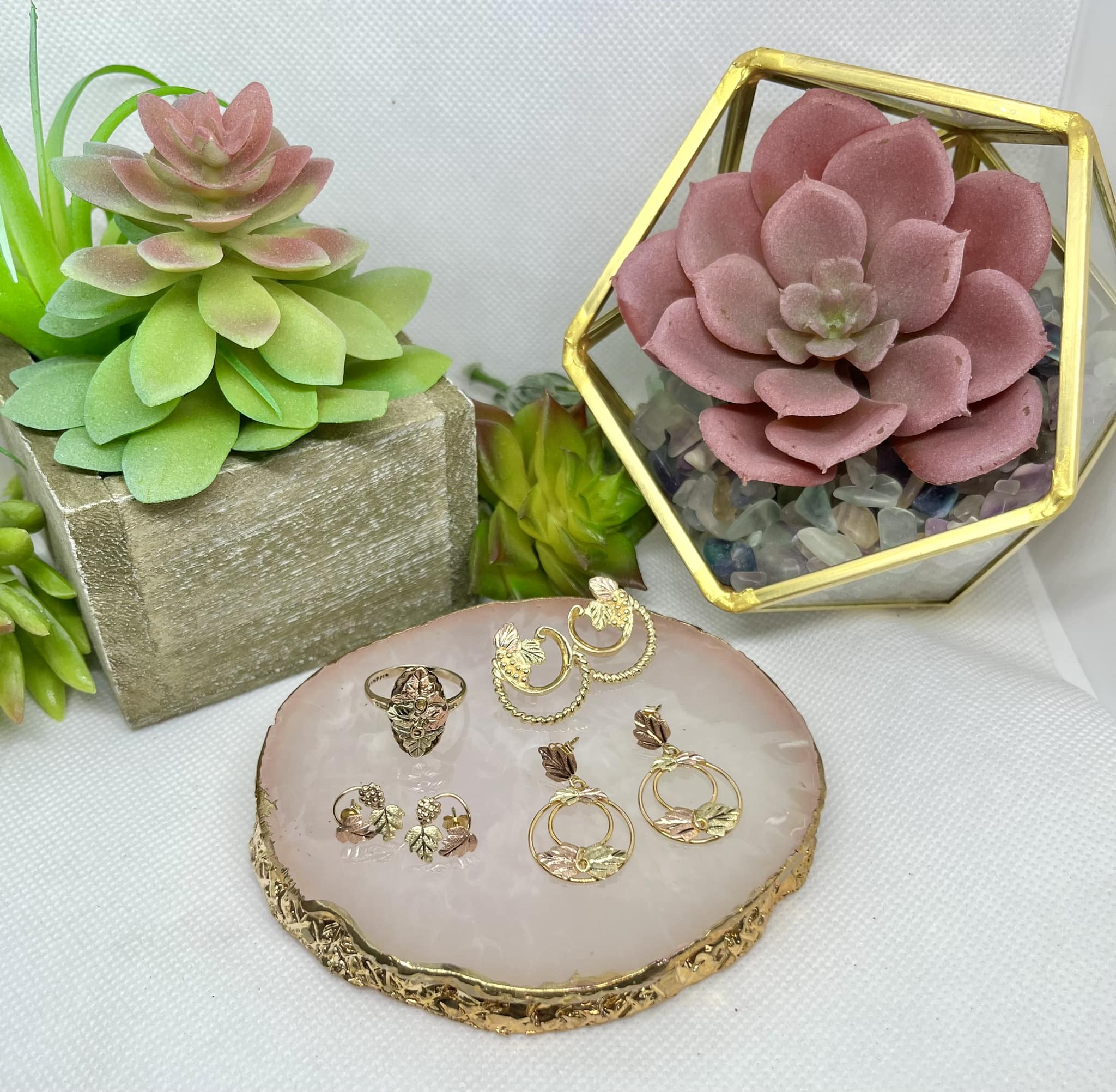 10 Staple Jewelry Pieces for Your Wardrobe